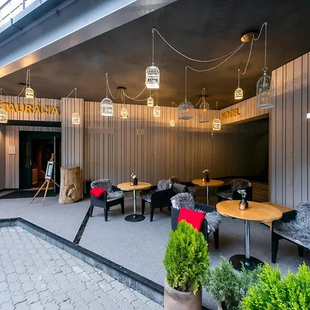 Veverica Hotel